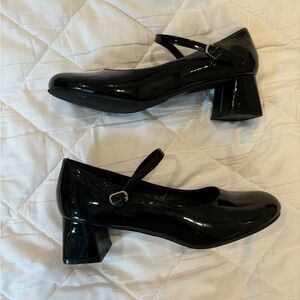 mary jane chunky heel